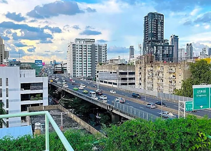 Hotel Private In Phatumwan Near Siam ,samyan,chula 5*