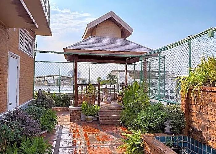Private In Phatumwan Near Siam ,samyan,chula
